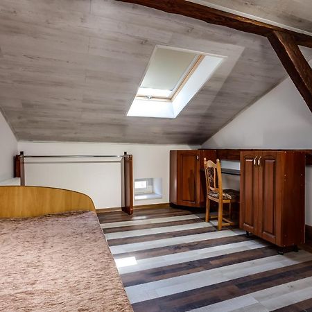 Four Bedrooms Apartment In The Heart Of 리비프 외부 사진