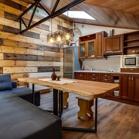 Four Bedrooms Apartment In The Heart Of 리비프 외부 사진