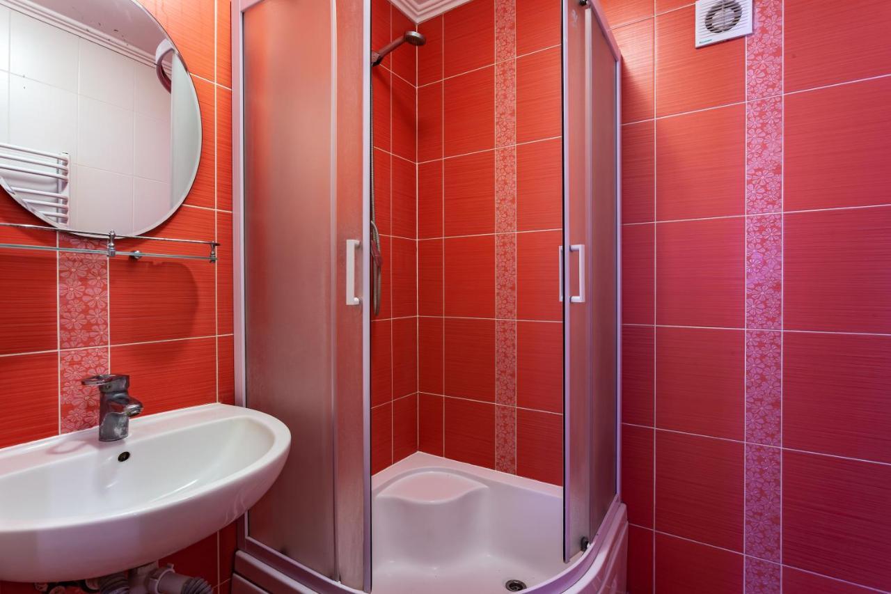 Four Bedrooms Apartment In The Heart Of 리비프 외부 사진